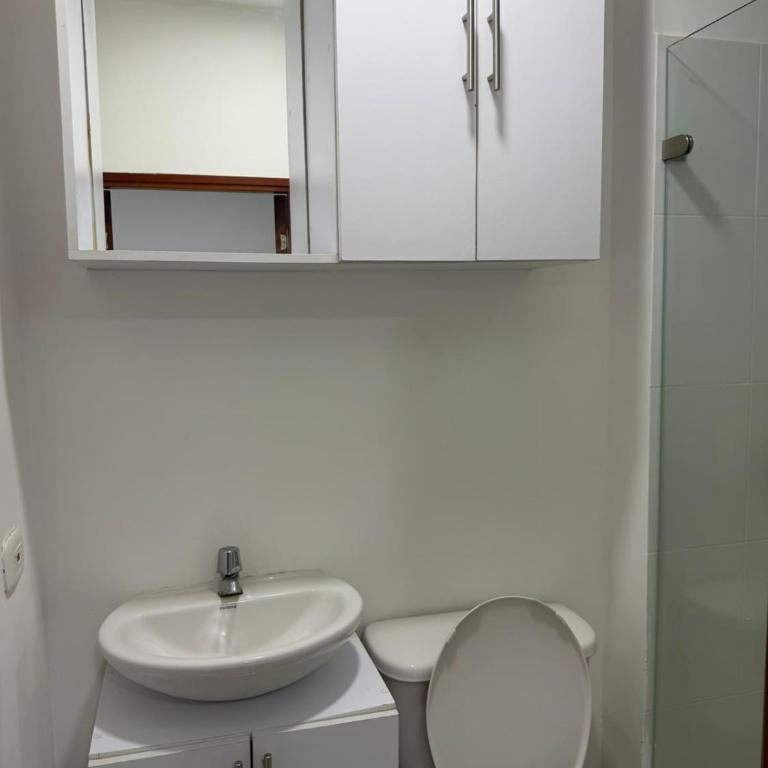 Apto a 5 Minutos de la Playa y Aeropuerto - Two-Bedroom Studio Apartment - 5
