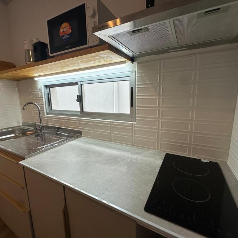 Apartamento céntrico, cómodo y luminoso - One-Bedroom Apartment - 6