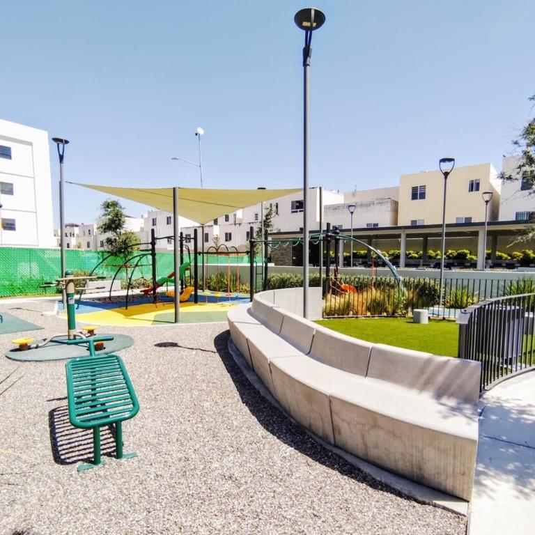 Moderno Apartamento con piscina a 20 min APTO y Cintermex - Apartamento de 2 dormitorios - 11