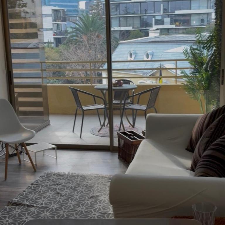 In the heart of Providencia - Two-Bedroom Apartment - 4