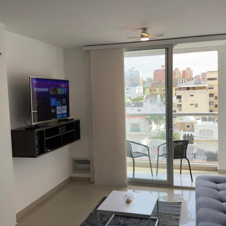 MODERNO Y ACOGEDOR Apartamento A UNOS PASOS DEL CENTRO COMERCIAL BUENAVISTA - Two-Bedroom Apartment with Balcony - 7