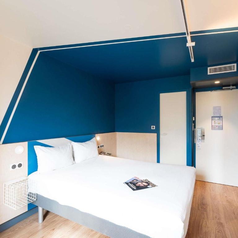 ibis budget Lyon Centre Confluence - Chambre Triple - 6