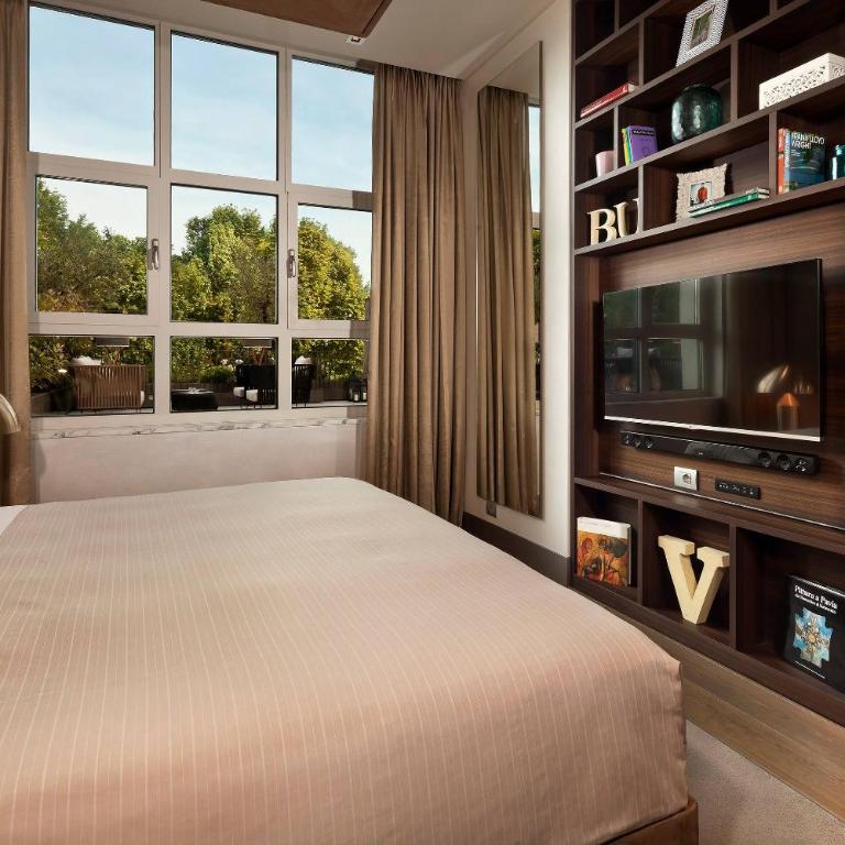 ME by Meliá Milan Il Duca - Suite Ultimate Me+ 4 Camere da Letto con Terrazza - 5
