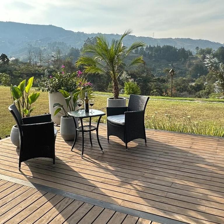VerdeSereno Hermosa Finca con Jacuzzy y Amplias Zonas Verdes - Two-Bedroom Villa - 52