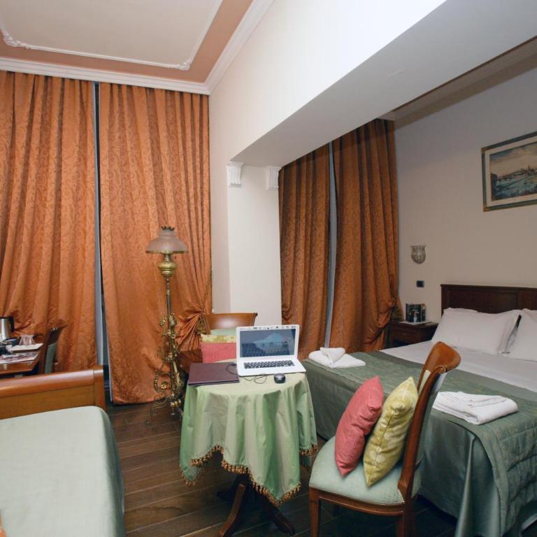 Domus Florentiae Hotel - Junior Suite - 4