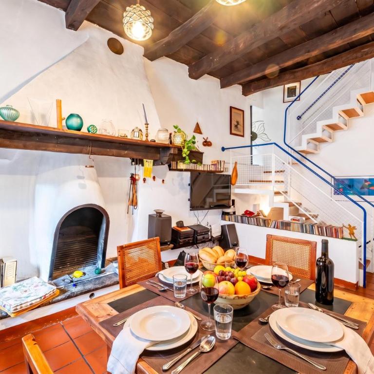 Antica Torre with Garden in Carona - Happy Rentals - Casa Vacanze - 2