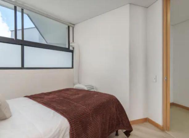 Espectacular vista de Medellín, 2 habitaciones en Las palmas - Two-Bedroom Apartment - 21