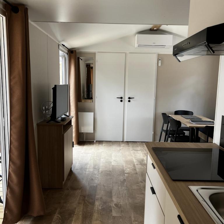 Le B23 - Bungalow avec Terrasse - 5