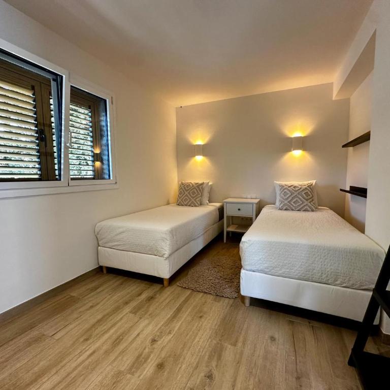 Villa Las Dos Rocas - Casa - 66