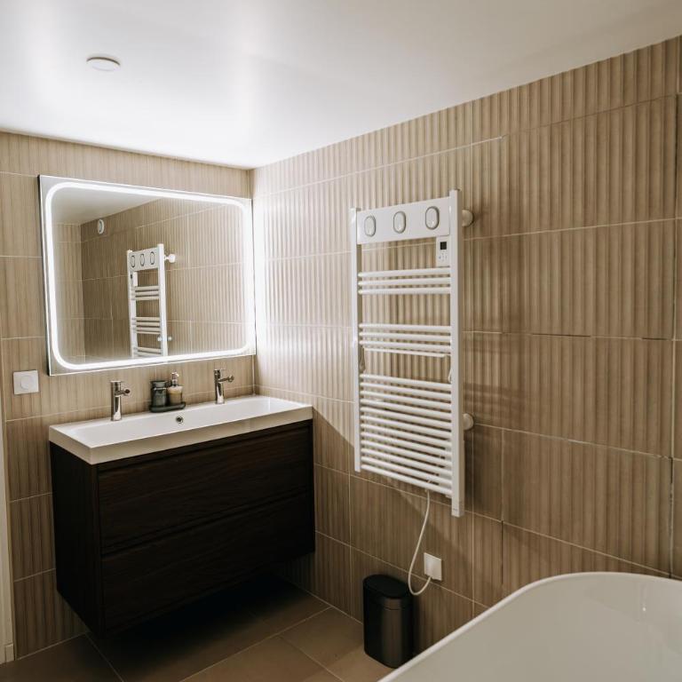 La Parenthèse Maisonneuve - Premium Apartment mit 3 Schlafzimmern - 19
