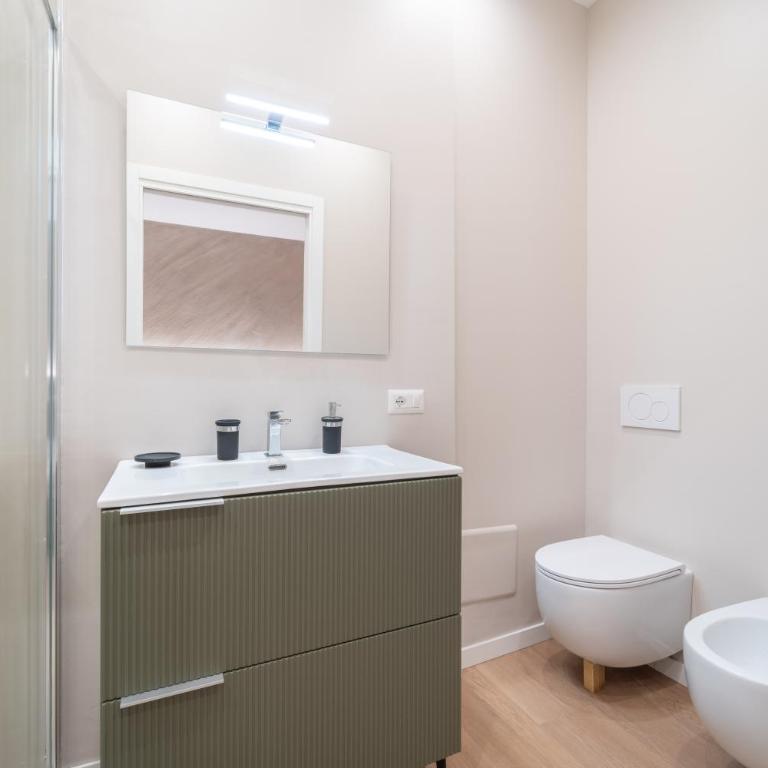 Cloe - Luxury Rooms - Camera Matrimoniale Standard - 9