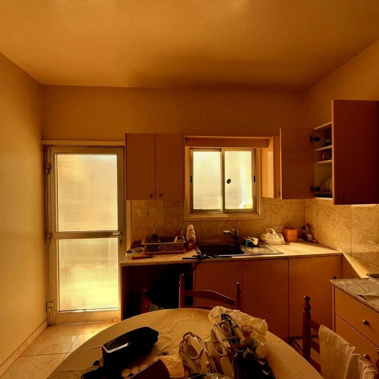 Apartamento moderno y bien ubicado en Benidorm - Apartamento de 2 dormitorios - 1