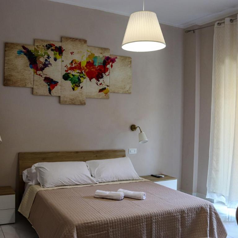 Rooms Hub Zara - Double Room with Balcony - 1