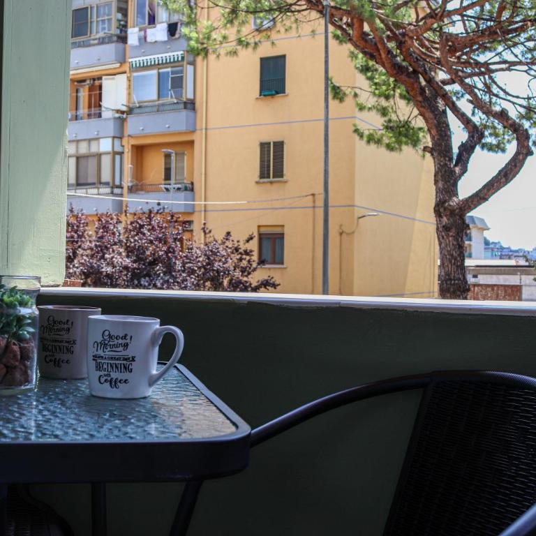 Rooms Hub Zara - Double Room with Balcony - 2