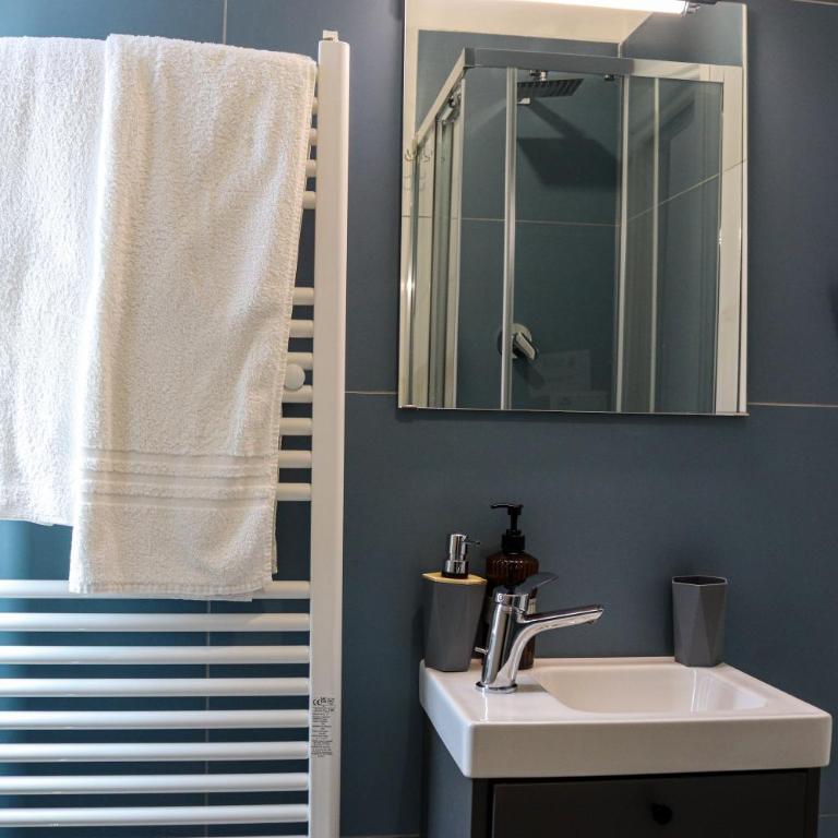 Rooms Hub Zara - Double Room - 4