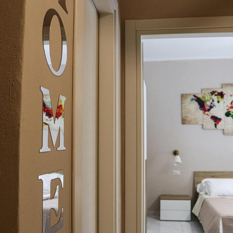 Rooms Hub Zara - Double Room with Balcony - 6