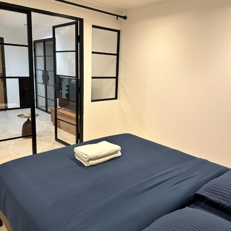 Modern 2 Bedroom Apartment in Vibrant Paris 11 - Appartement 2 Chambres - 11