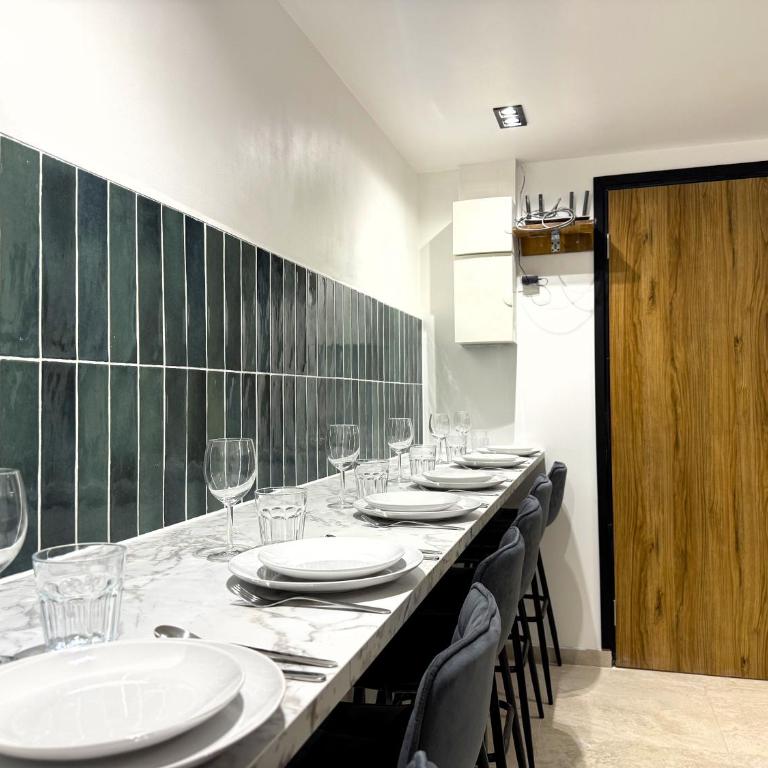 Modern 2 Bedroom Apartment in Vibrant Paris 11 - Appartement 2 Chambres - 16