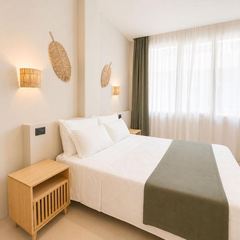 CARBONE XXI - Deluxe Double Room with Bath - 2