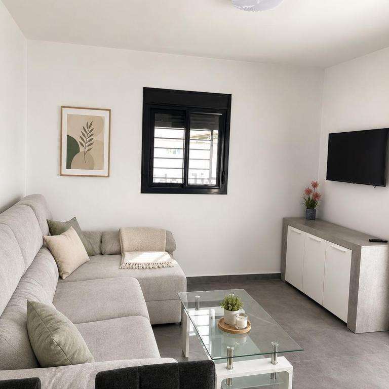 Chiclana Factoryrooms - Two-Bedroom House - 6
