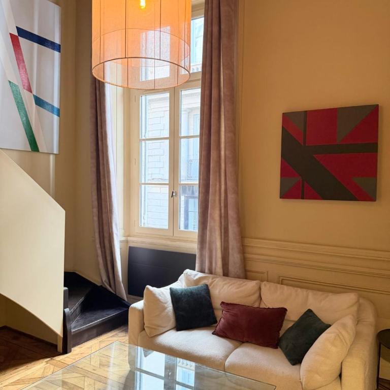 L'Auguste - métro A D - Coeur de Lyon - Apartment - 16