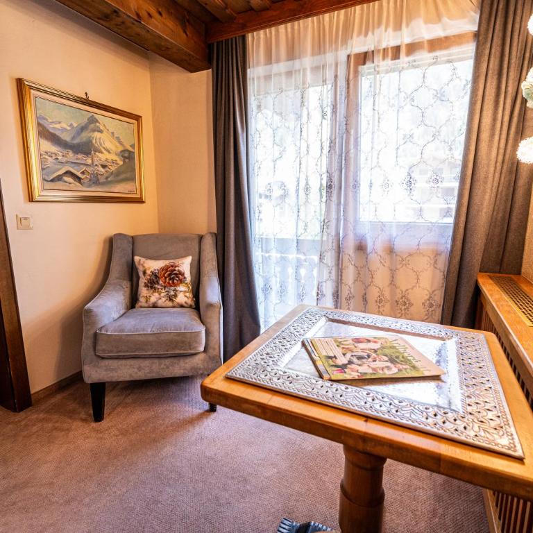 Pension Hartenfels - Doppelzimmer mit Balkon - 34