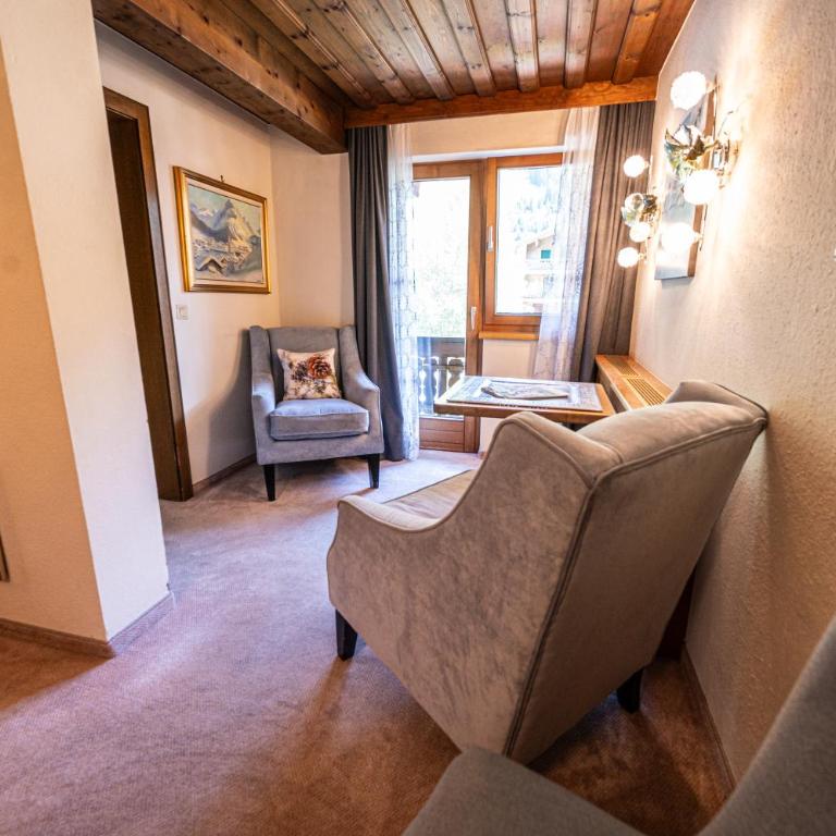 Pension Hartenfels - Doppelzimmer mit Balkon - 41