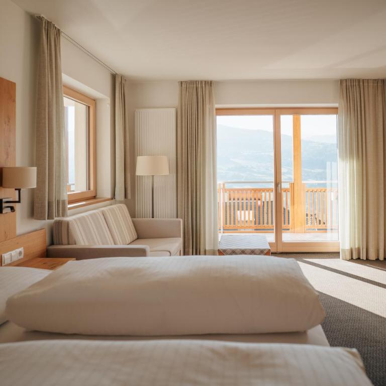 Panorama Hotel Flora - Deluxe Doppel-/Zweibettzimmer mit Bergblick - 1