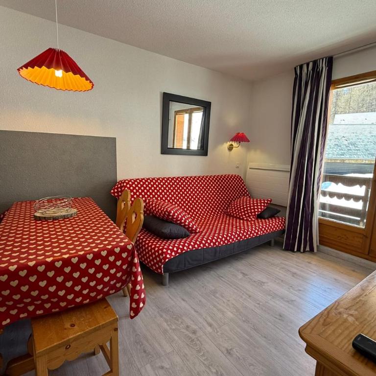 Risoul T2 4 pers Piscine et sauna proche pistes - Appartement - 13