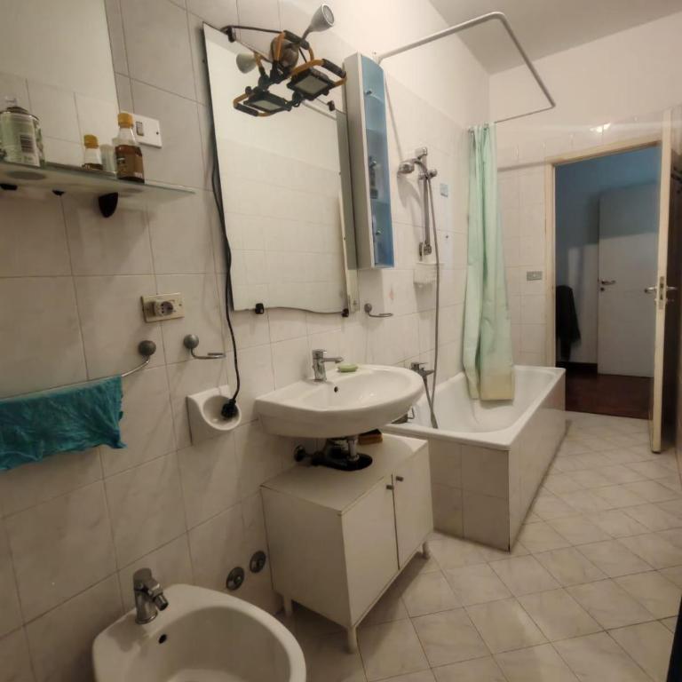 Grande Appartamento al Porto di Riccione per 8 - Il Lupo Affitta - Appartamento con 3 Camere da Letto - 3