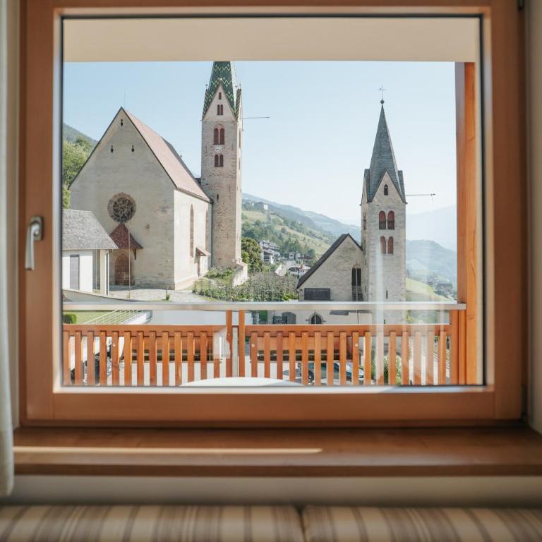 Panorama Hotel Flora - Doppelzimmer mit Bergblick - 3