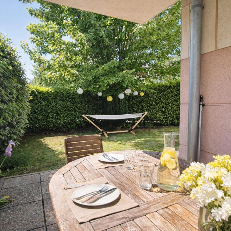 Spacious Family Apartment near Disneyland with Garden, AC and Parking - Appartement - Vue sur Jardin - 16