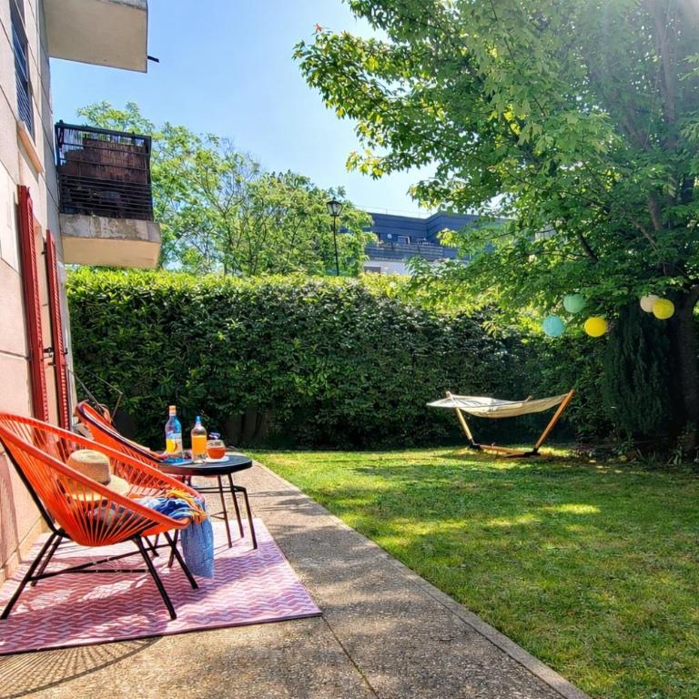 Spacious Family Apartment near Disneyland with Garden, AC and Parking - Appartement - Vue sur Jardin - 15