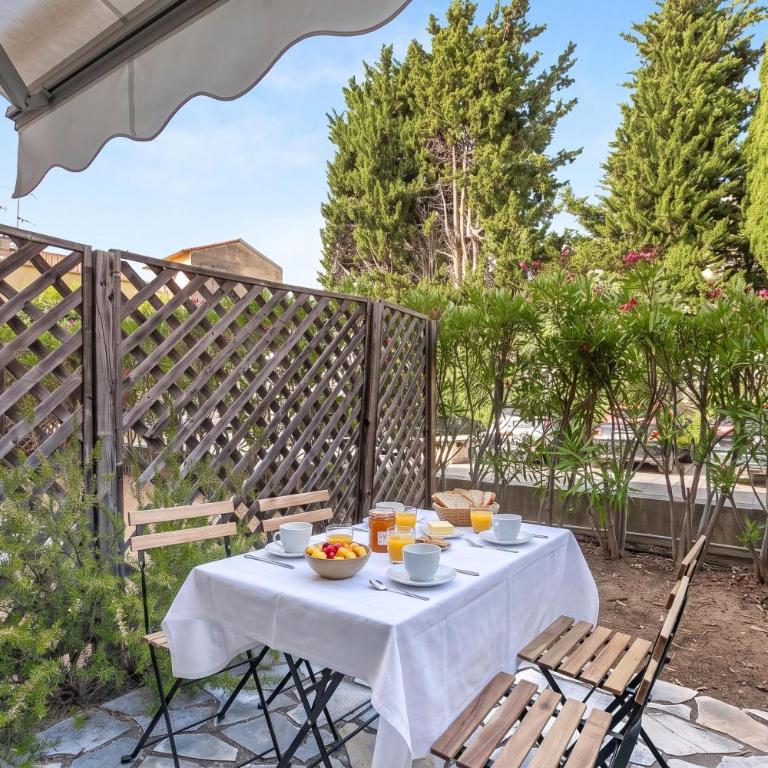 Appartement Les Jasmins - Happy Rentals - Studio avec Vue sur Jardin - 1