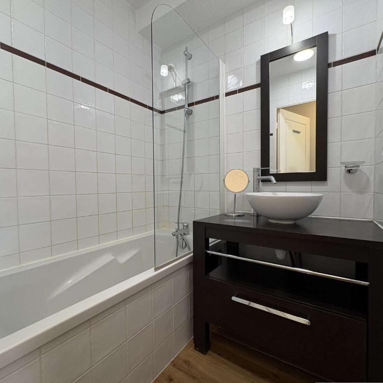 Appartement de standing avec piscine, sauna et hammam - FR-1-322-36 - Apartment (4 Erwachsene) - 10
