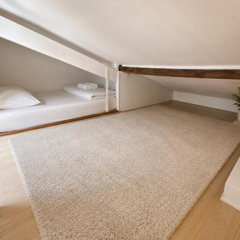 1BR Flat with Mezzanine Near Eiffel Tower & Metro - Appartement 1 Chambre - 18
