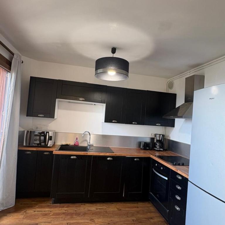 Confortable appartement familial, vue, baignoire - Appartement - 7
