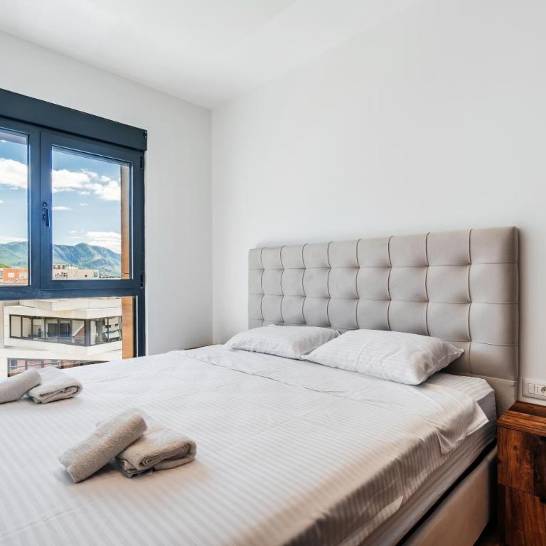Central Apartments Budva - Apartman sa Balkonom - 4