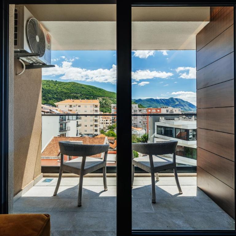 Central Apartments Budva - Apartman sa Balkonom - 9