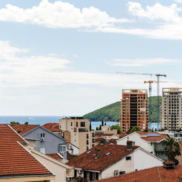Central Apartments Budva - Apartman sa Balkonom - 17