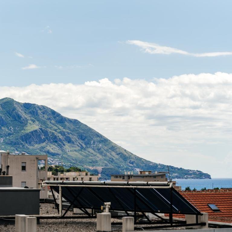 Central Apartments Budva - Apartman sa Balkonom - 21