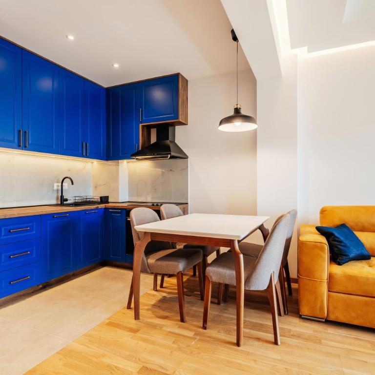 Central Apartments Budva - Apartman sa Balkonom - 20