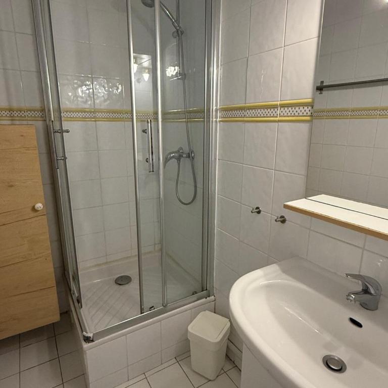 2 pièces cabine au pied des pistes - Vue sur pistes - Appartement 1 Chambre - 10