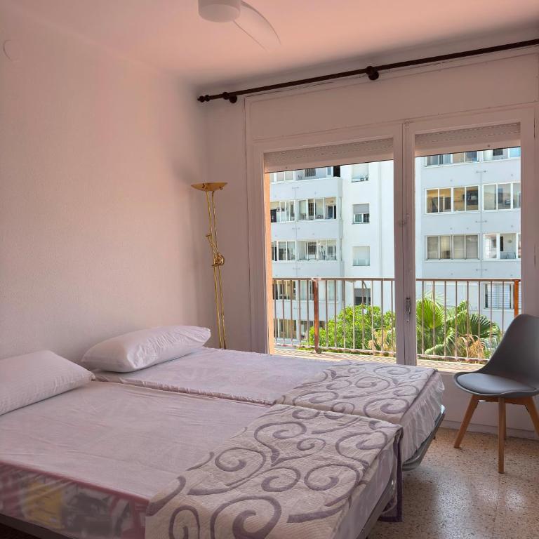 vistas al mar roses 3331 - Apartamento de 2 dormitorios con terraza y vistas al mar - 10