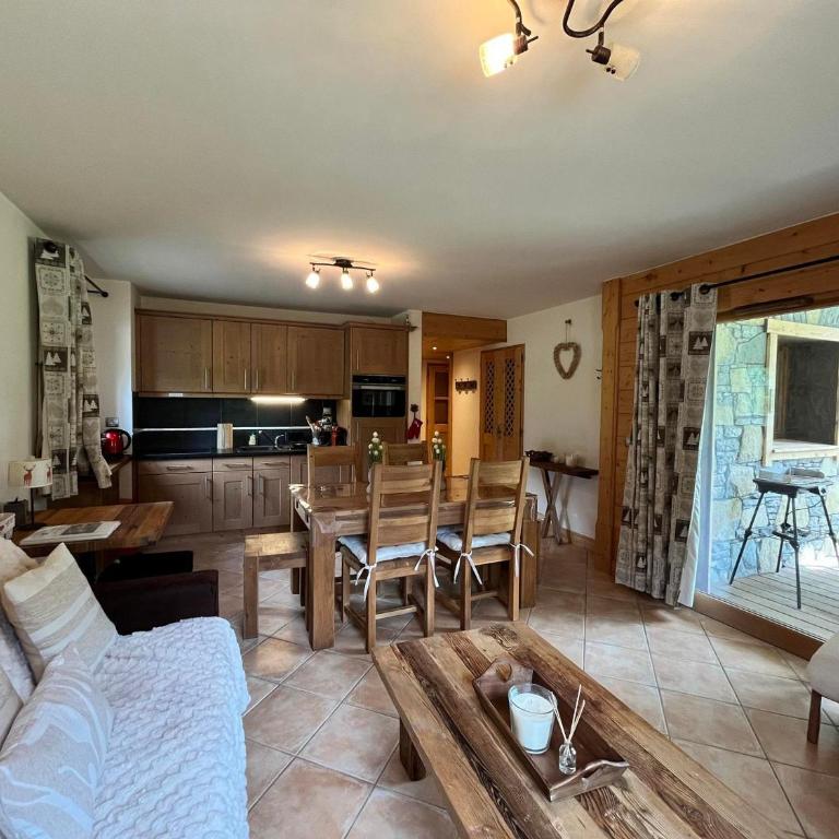 Appartement de standing avec piscine, proche des pistes - FR-1-624-38 - Apartment (6 Adults) - 7