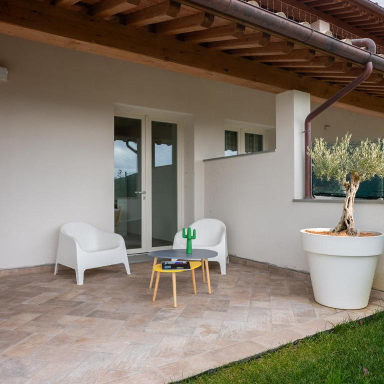 Sforza26 Design Apartment - Appartamento con 2 Camere da Letto e Patio - 26