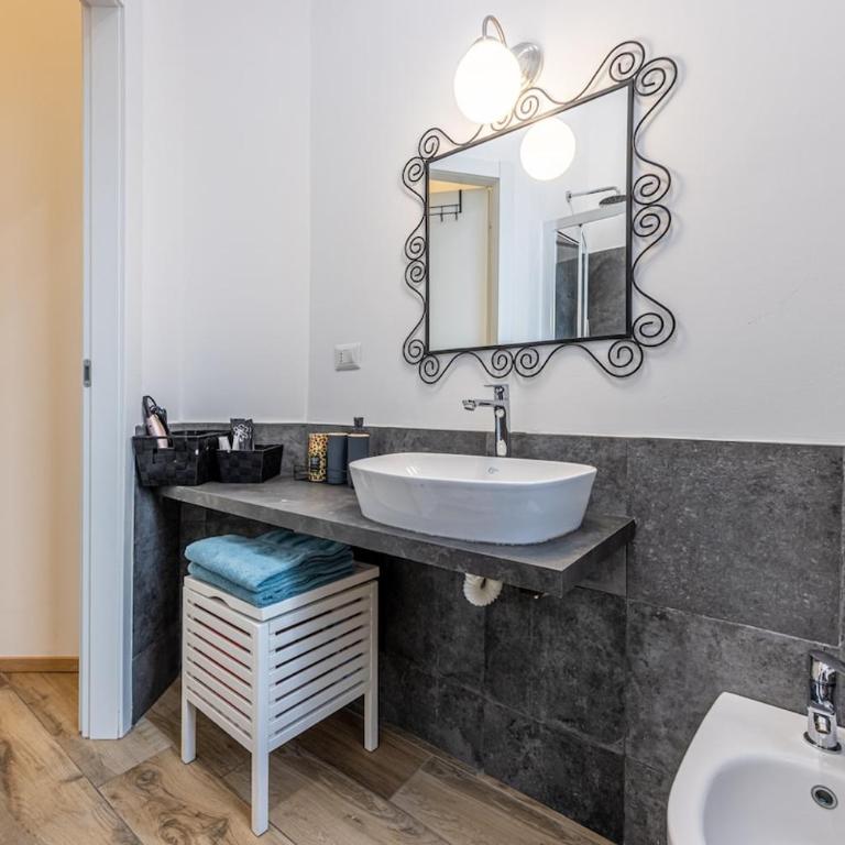 Urban Stay - Duomo - Appartamento con 2 Camere da Letto - 29