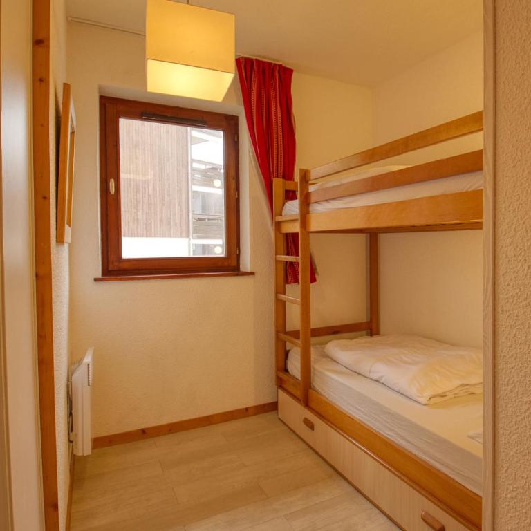 Bel appartement 36m² rénové, sans internet, 2 ch, 6 couchages à Morillon - Appartement 2 Chambres - 13