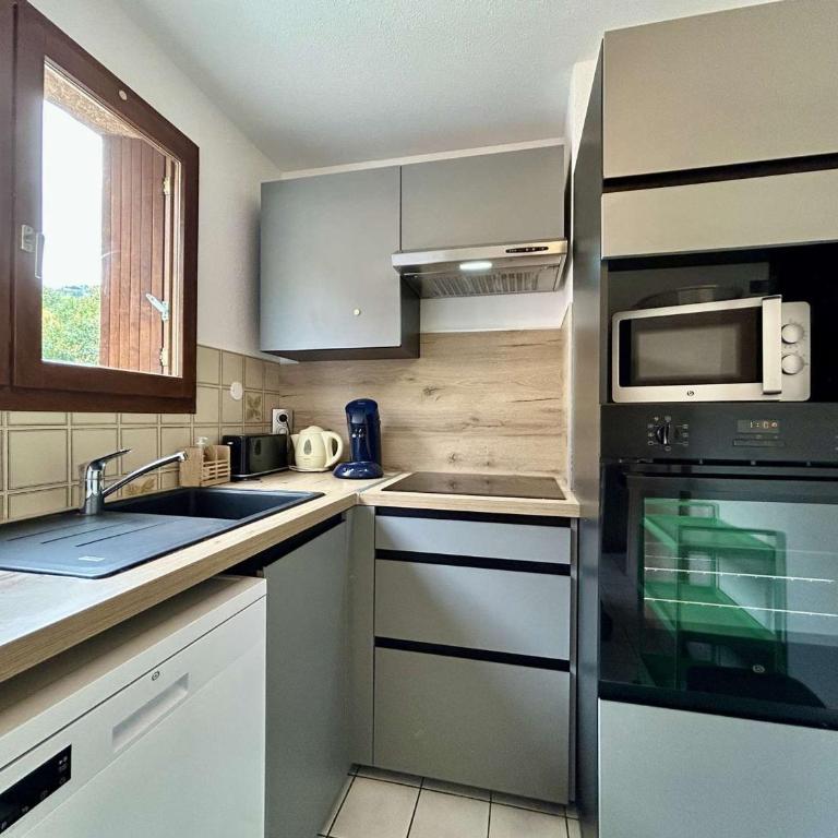 Appartement fonctionnel 2 pièces avec parking, centre Briançon - FR-1-330C-60 - Appartement (6 Adultes) - 16