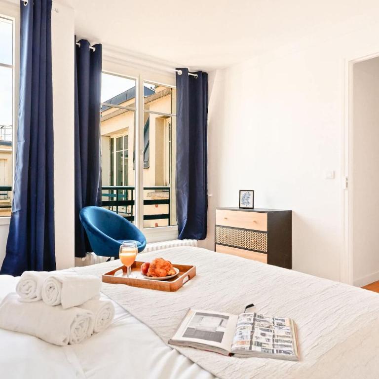 BnBNova - Eiffel Tower & Champ de Mars - Sleeps 4 - Appartement - 11